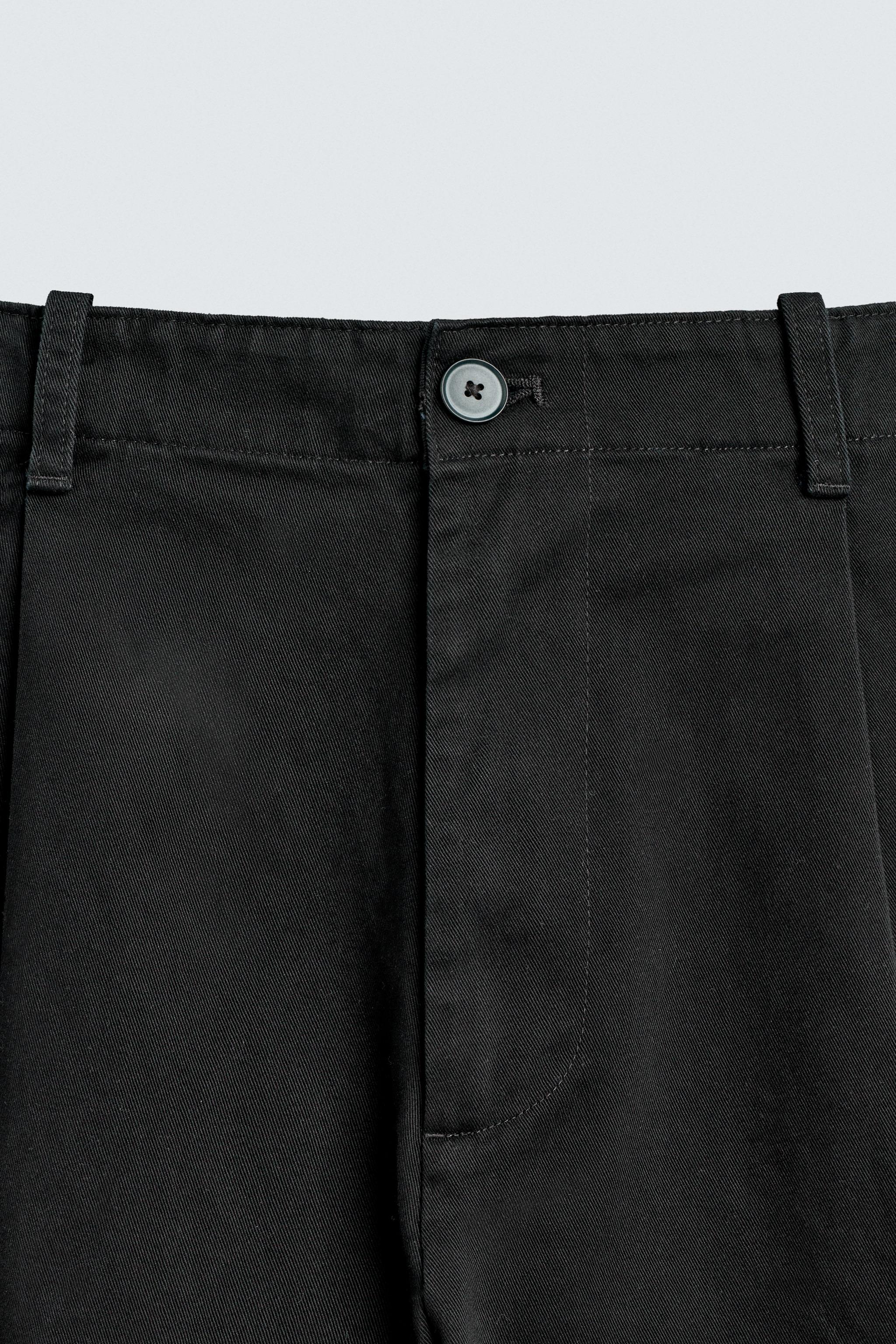 RELAXED BALLOON FIT PLEATED PANTS